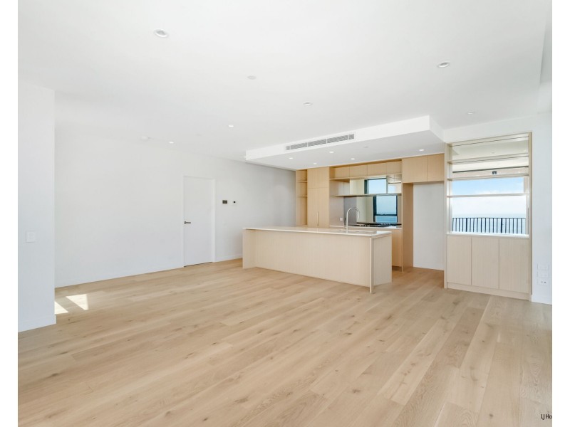 1002/1267-1273 Gold Coast Highway, Palm Beach QLD 4221