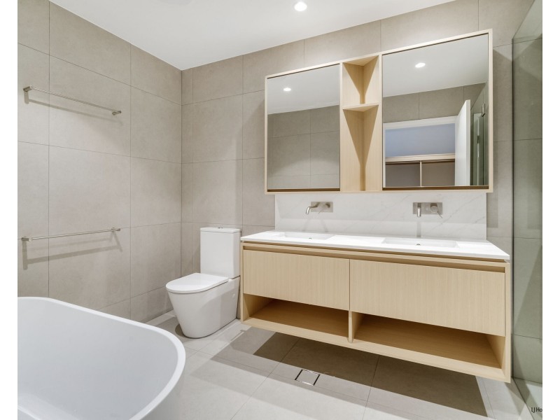 1002/1267-1273 Gold Coast Highway, Palm Beach QLD 4221