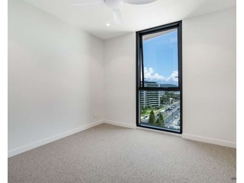 1002/1267-1273 Gold Coast Highway, Palm Beach QLD 4221