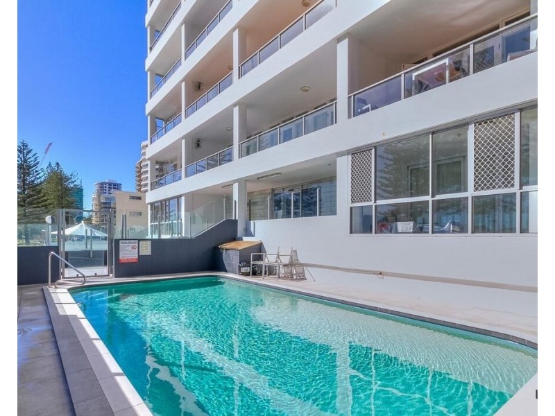 4/162 Marine Parade, Coolangatta QLD 4225