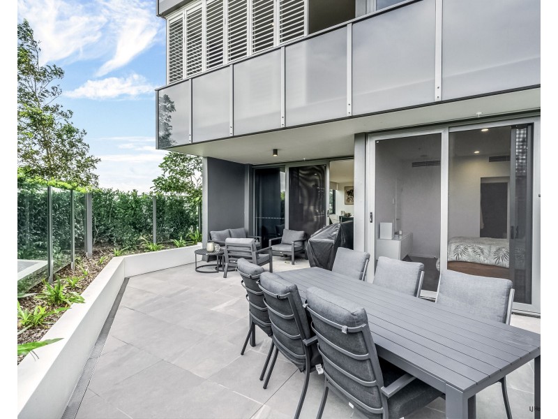 4/20 Executive Drive, Burleigh Waters QLD 4220