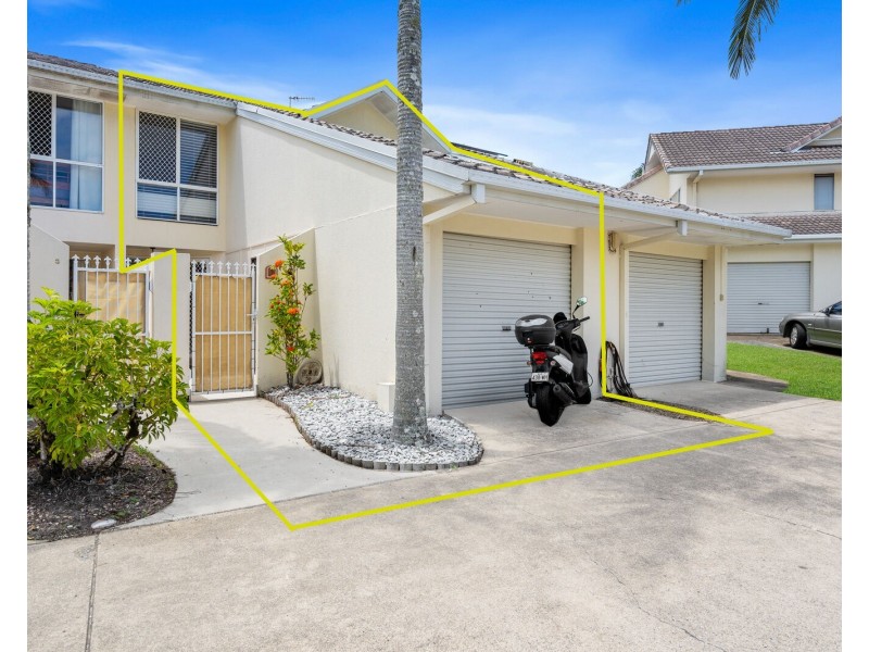 2/2-10 Coolgardie Street, Elanora QLD 4221