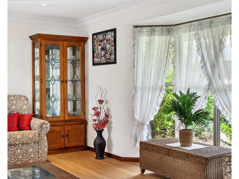 13 Myrtle Court, Palm Beach QLD 4221