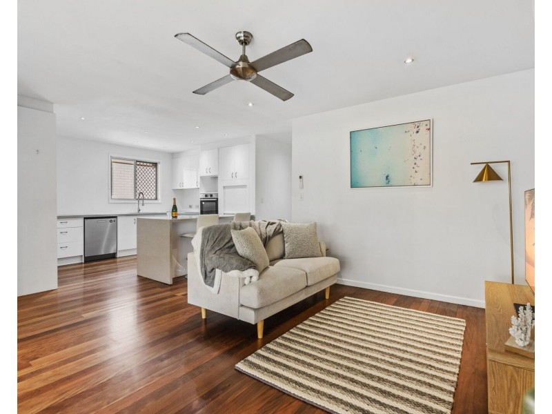11 Morshead Street, Tugun QLD 4224