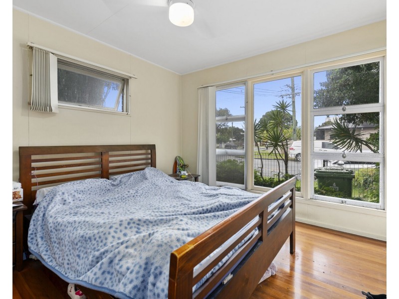 4 Tahiti Avenue, Palm Beach QLD 4221