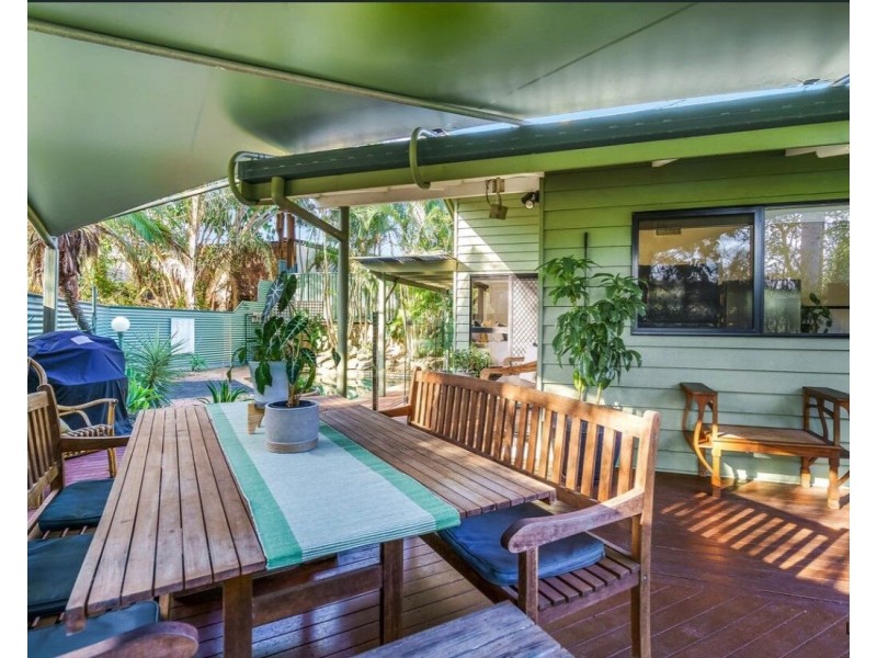 8 Flaminia Street, Currumbin Waters QLD 4223