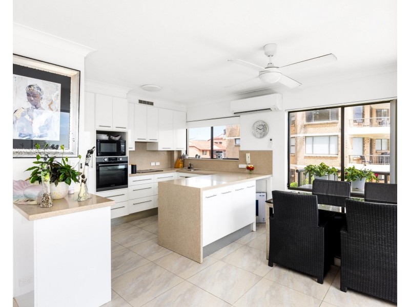 5/234 Pacific Parade, Bilinga QLD 4225