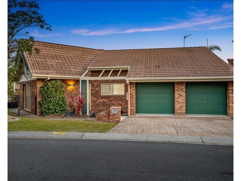 2 Bothwell Street, Robina QLD 4226