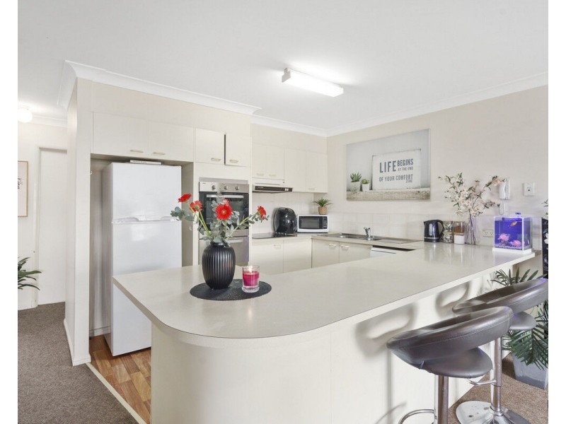 6/3 Tarni Avenue, Palm Beach QLD 4221