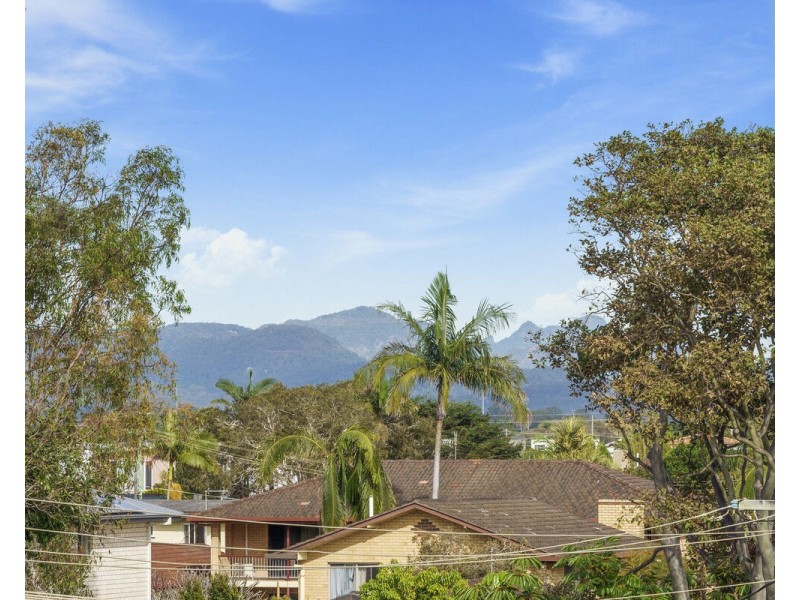 6/3 Tarni Avenue, Palm Beach QLD 4221