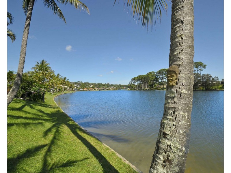 11/2-10 Coolgardie Street, Elanora QLD 4221