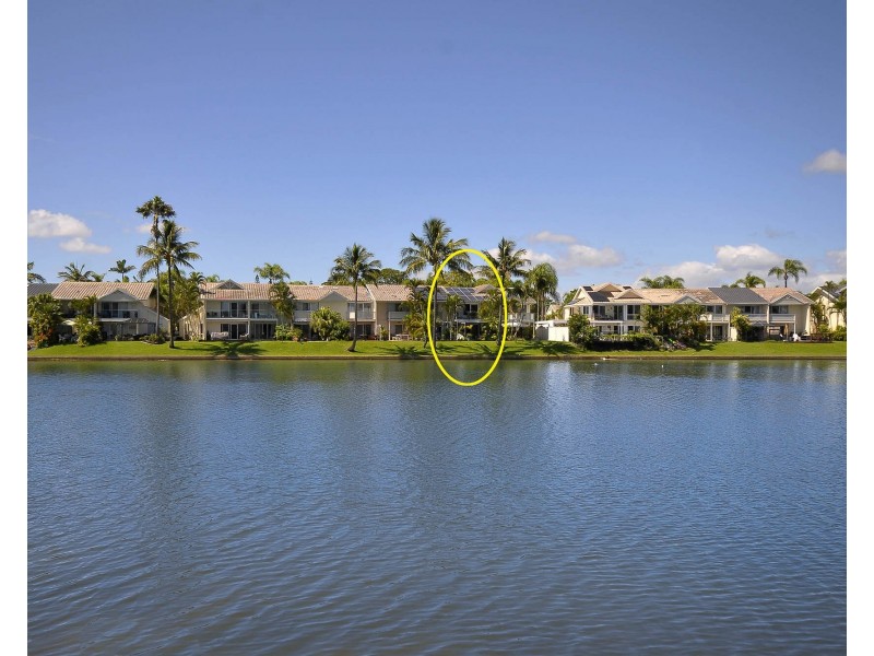 11/2-10 Coolgardie Street, Elanora QLD 4221