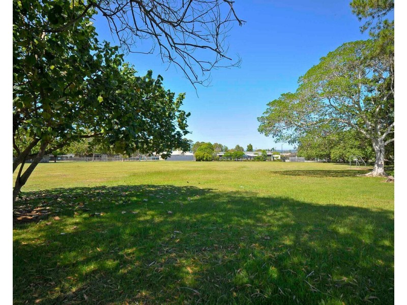 6/2 Brooke Avenue, Palm Beach QLD 4221