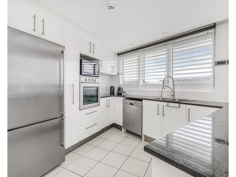 12a/2 Nineteenth Avenue, Palm Beach QLD 4221