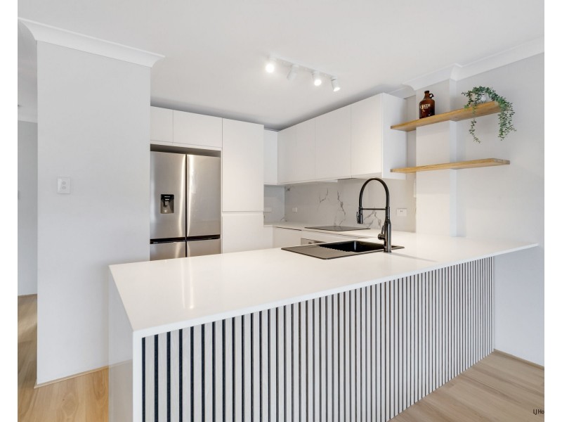 20/9 Ocean Street, Coolangatta QLD 4225