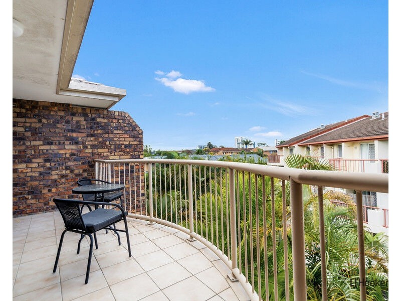 20/9 Ocean Street, Coolangatta QLD 4225