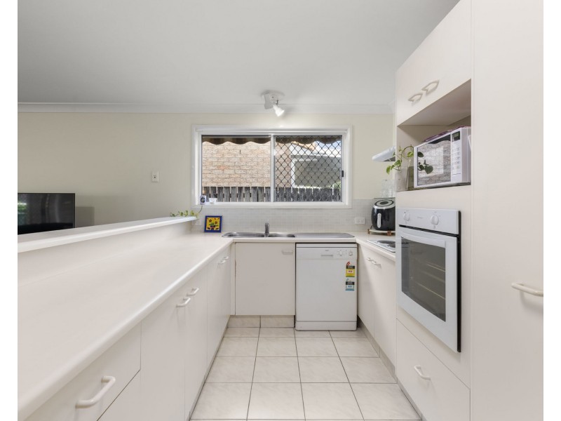 34/154 Currumbin Creek Road, Currumbin Waters QLD 4223