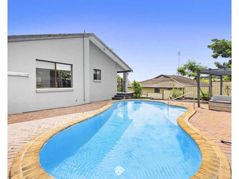 16 Alinjarra Drive, Tugun QLD 4224