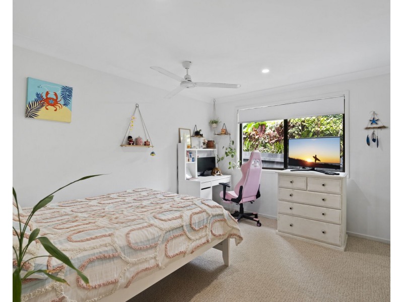 16 Alinjarra Drive, Tugun QLD 4224