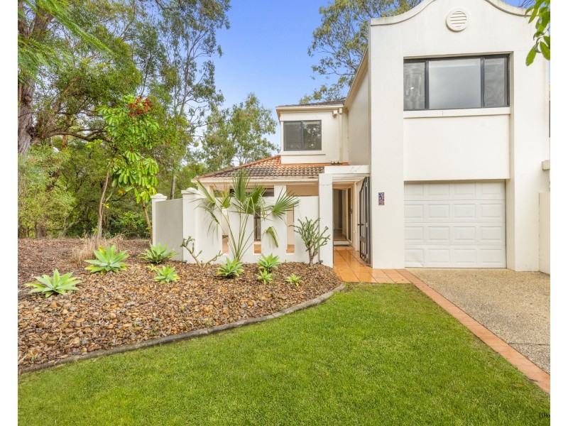 2201/22-34 Glenside Drive, Robina QLD 4226