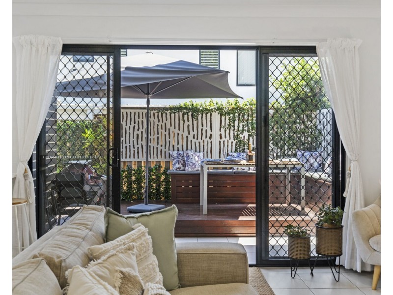 16/7 Border Drive North, Currumbin Waters QLD 4223