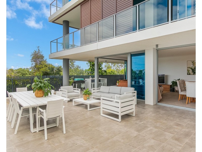 3001/397 Christine Avenue, Varsity Lakes QLD 4227