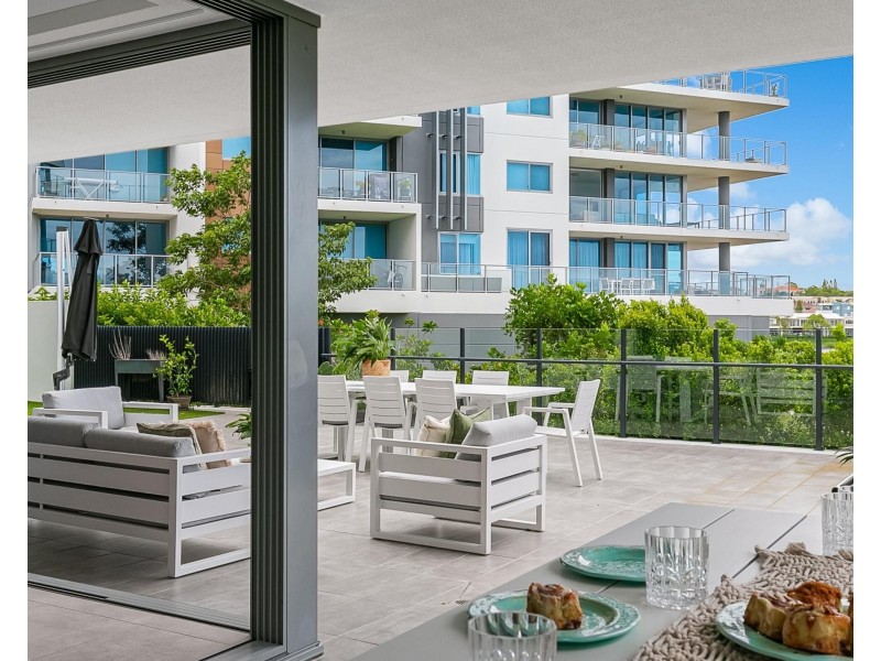 3001/397 Christine Avenue, Varsity Lakes QLD 4227