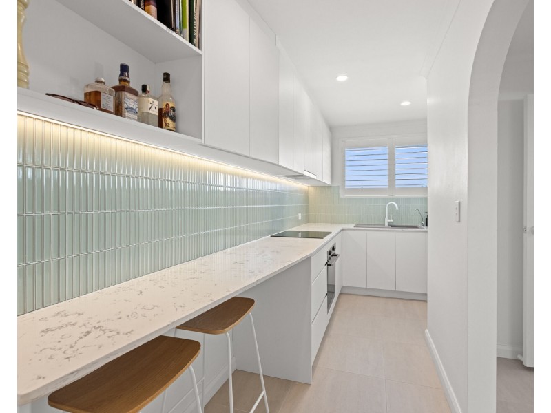 9/10 Nalla Court, Palm Beach QLD 4221