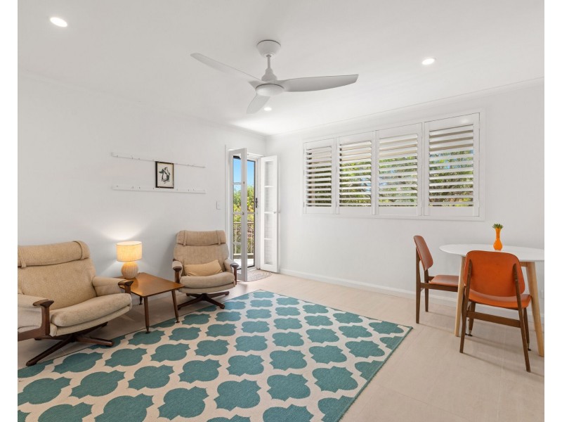 9/10 Nalla Court, Palm Beach QLD 4221
