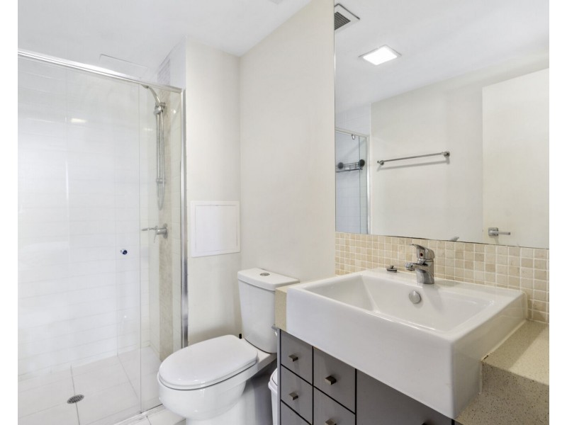 1611/10 Fifth Avenue, Palm Beach QLD 4221
