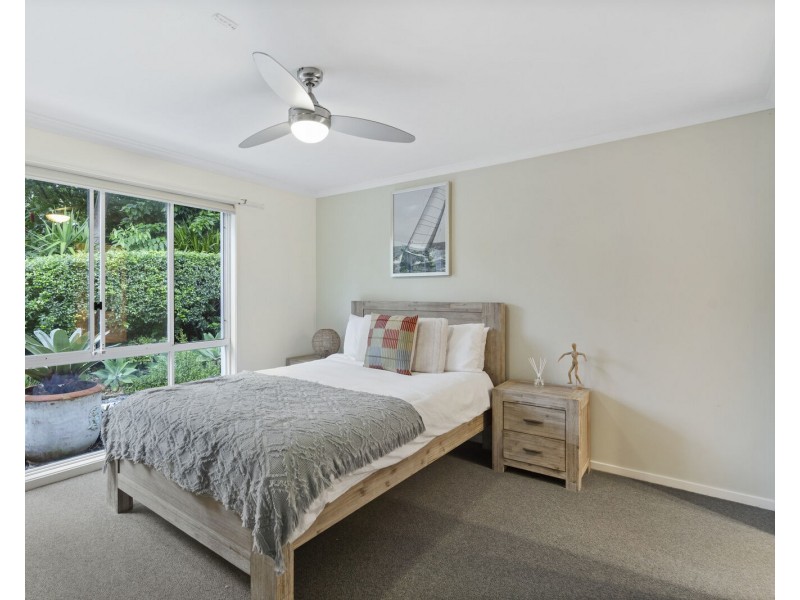 10 Capano Court, Elanora QLD 4221