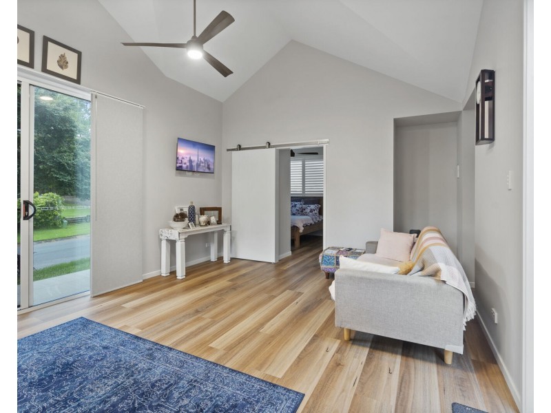 10 Capano Court, Elanora QLD 4221