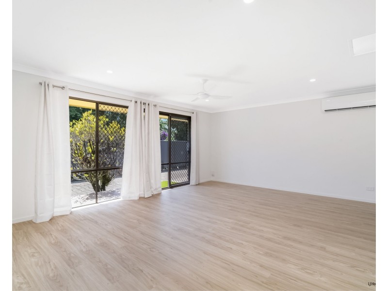 2/32 Guineas Creek Road, Currumbin Waters QLD 4223