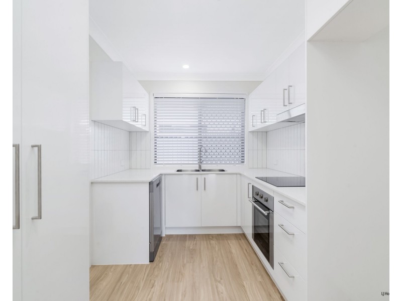 2/32 Guineas Creek Road, Currumbin Waters QLD 4223
