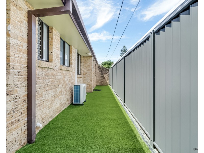 2/32 Guineas Creek Road, Currumbin Waters QLD 4223