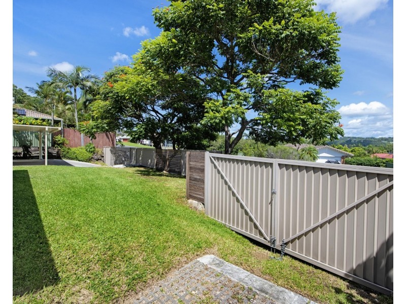 4 Border Drive, Currumbin Waters QLD 4223