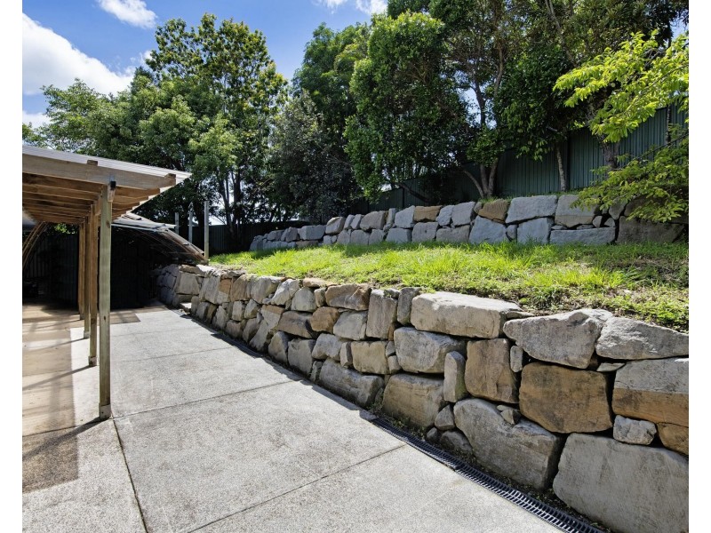 4 Border Drive, Currumbin Waters QLD 4223