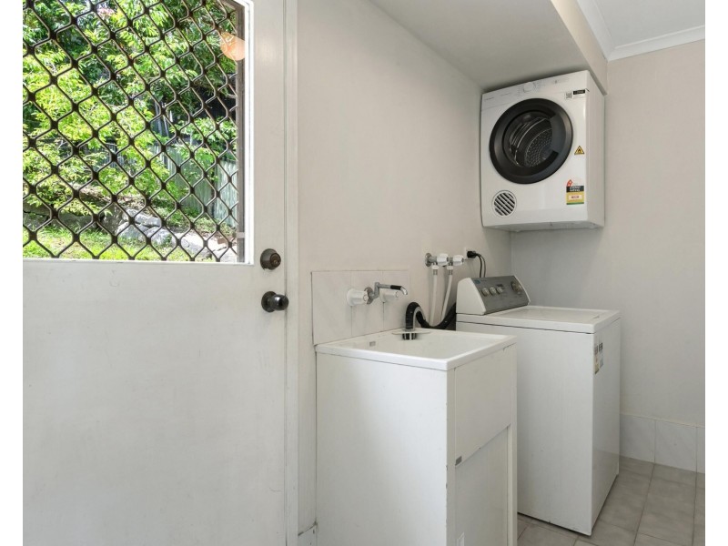 4 Border Drive, Currumbin Waters QLD 4223