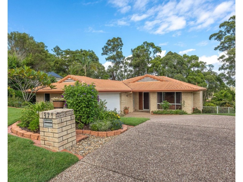 37 Hibertia Avenue, Elanora QLD 4221