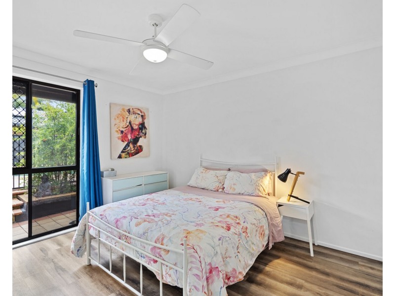 4 Balsa Street, Elanora QLD 4221