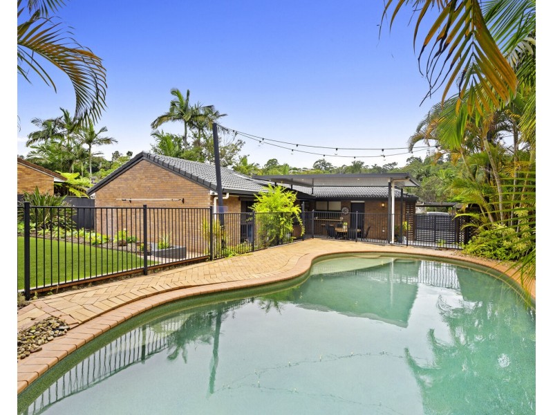4 Balsa Street, Elanora QLD 4221