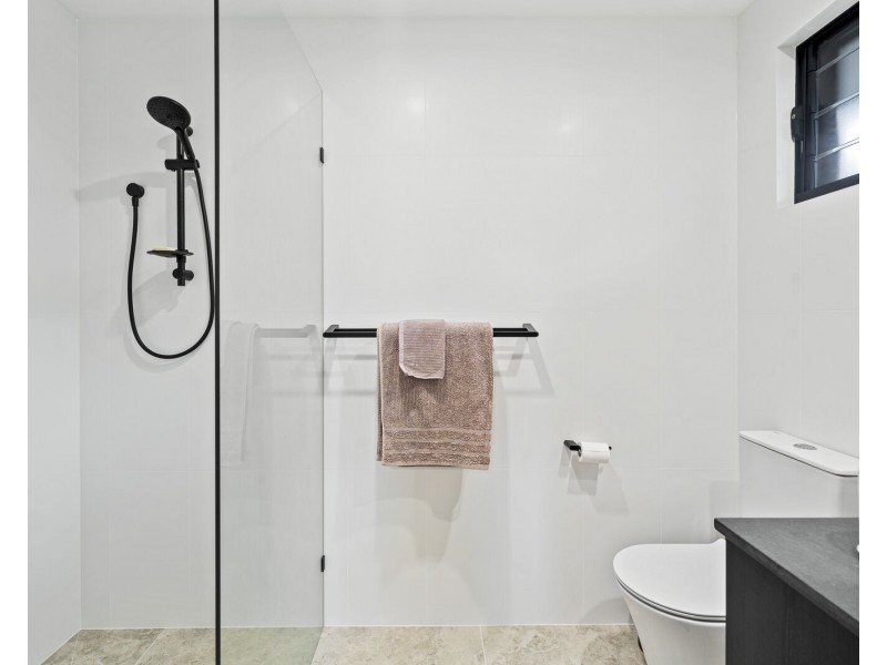 47 Burleigh Street, Burleigh Waters QLD 4220