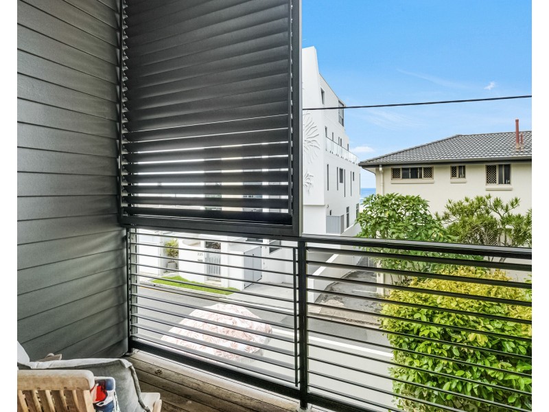 218 Jefferson Lane, Palm Beach QLD 4221