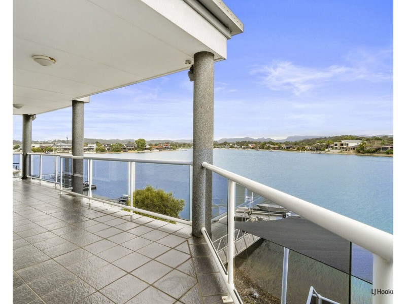 86 Melaleuca Drive, Palm Beach QLD 4221