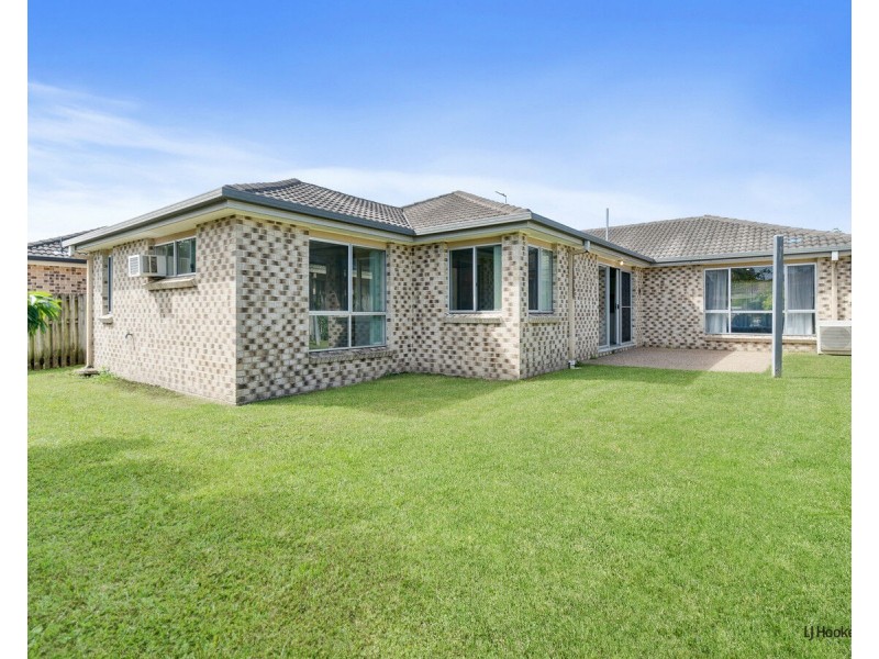 63 Casuarina Drive, Elanora QLD 4221