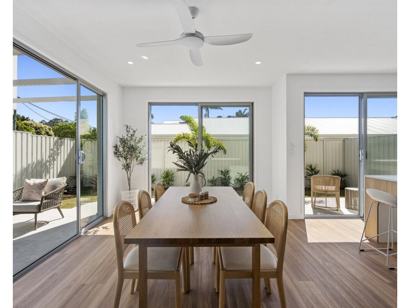 9a Chaffey Street, Tugun QLD 4224