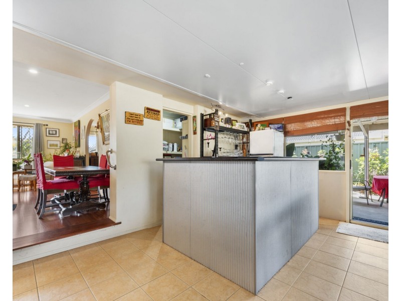 14 Seabrook Street, Elanora QLD 4221