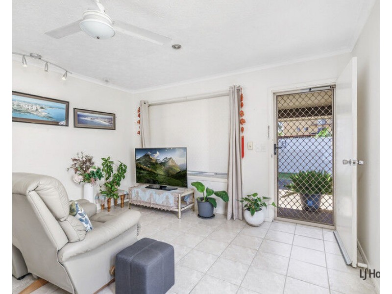 2/11 Ivory Crescent, Tweed Heads NSW 2485