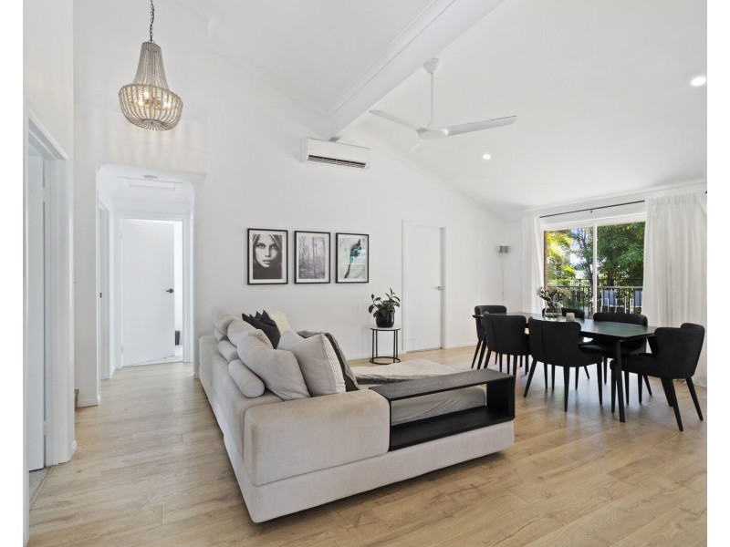 34 Jarrahdale Drive, Elanora QLD 4221