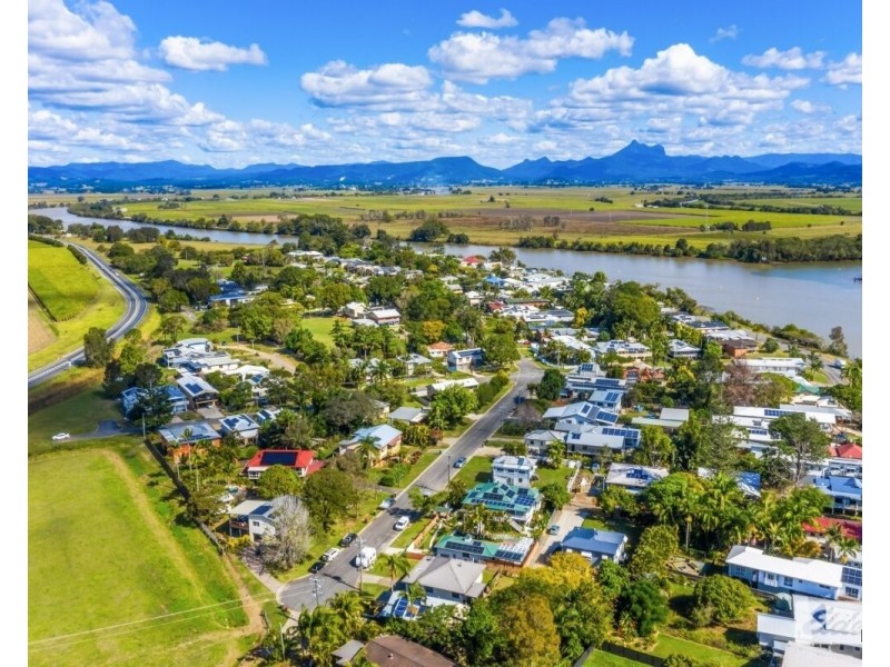 54 Riverside Drive, Tumbulgum NSW 2490